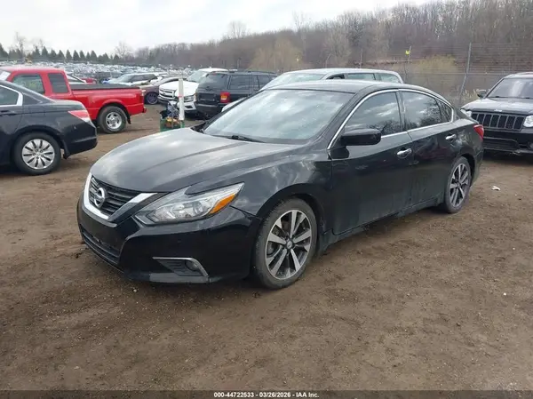 1N4AL3AP3HC271207 2017 NISSAN ALTIMA - Image 2
