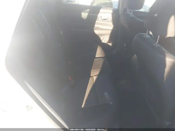 1N4AL3AP3HC271451 2017 NISSAN ALTIMA - Image 8