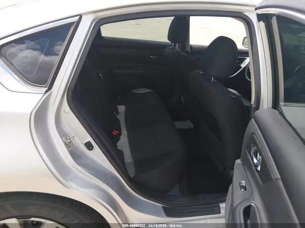 1N4AL3AP3HC273166 2017 NISSAN ALTIMA - Image 8