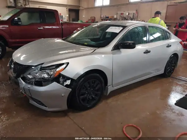 1N4AL3AP3HC276097 2017 NISSAN ALTIMA - Image 2