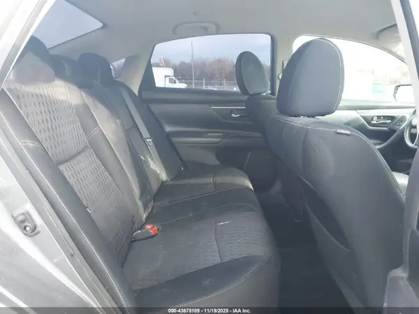 1N4AL3AP3HC276195 2017 NISSAN ALTIMA - Image 8