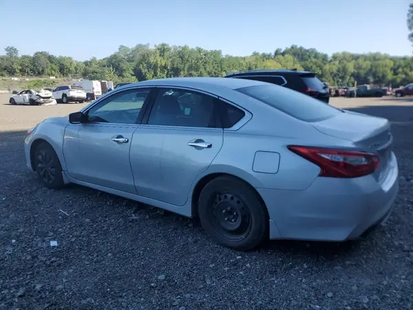 1N4AL3AP3HC278853 2017 NISSAN ALTIMA - Image 2