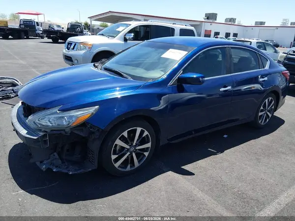 1N4AL3AP3HC279677 2017 NISSAN ALTIMA - Image 2
