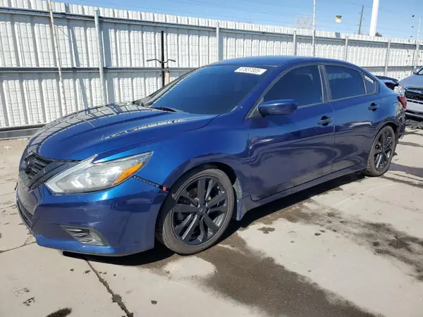 1N4AL3AP3HC280585 2017 NISSAN ALTIMA - Image 1
