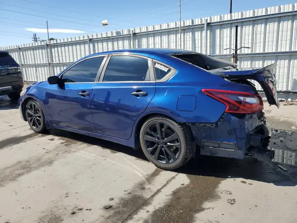 1N4AL3AP3HC280585 2017 NISSAN ALTIMA - Image 2