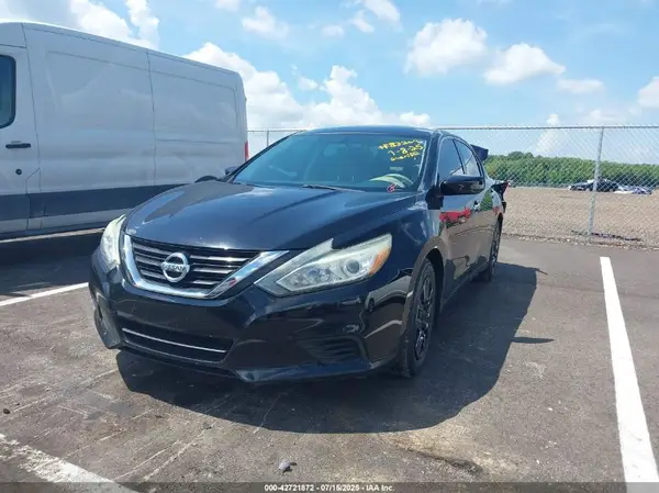 1N4AL3AP3HC284250 2017 NISSAN ALTIMA - Image 2