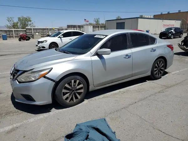 1N4AL3AP3HC284488 2017 NISSAN ALTIMA - Image 1