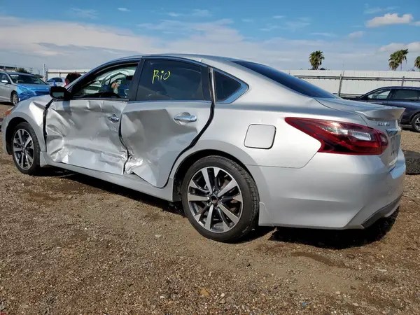 1N4AL3AP3HC286824 2017 NISSAN ALTIMA - Image 2