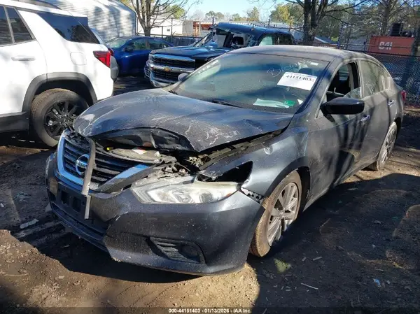 1N4AL3AP3HC287438 2017 NISSAN ALTIMA - Image 2