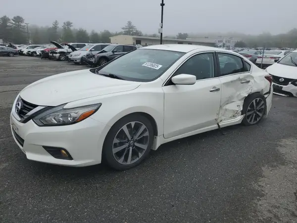 1N4AL3AP3HC287696 2017 NISSAN ALTIMA - Image 1
