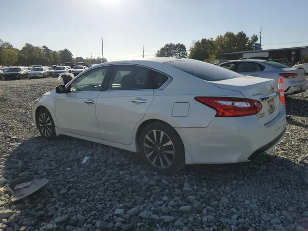 1N4AL3AP3HC291263 2017 NISSAN ALTIMA - Image 2