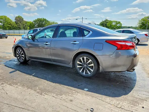 1N4AL3AP3HC291523 2017 NISSAN ALTIMA - Image 2
