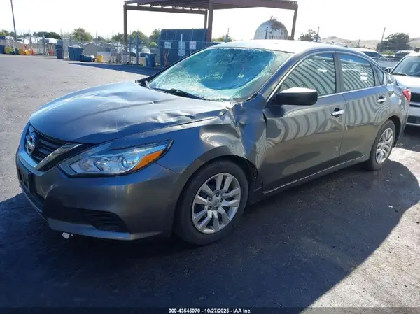 1N4AL3AP3HC293725 2017 NISSAN ALTIMA - Image 2