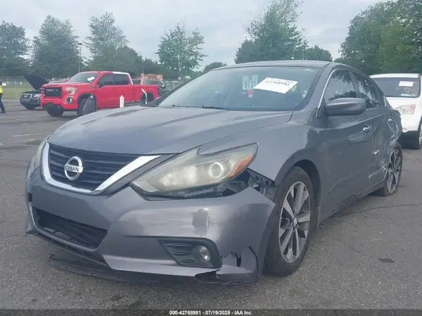 1N4AL3AP3HC296656 2017 NISSAN ALTIMA - Image 2