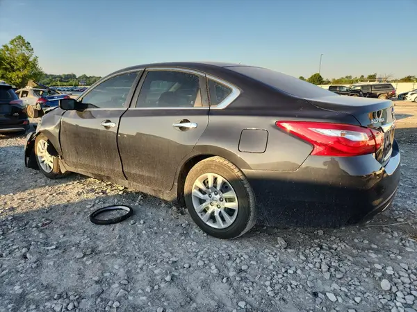 1N4AL3AP3HC299069 2017 NISSAN ALTIMA - Image 2