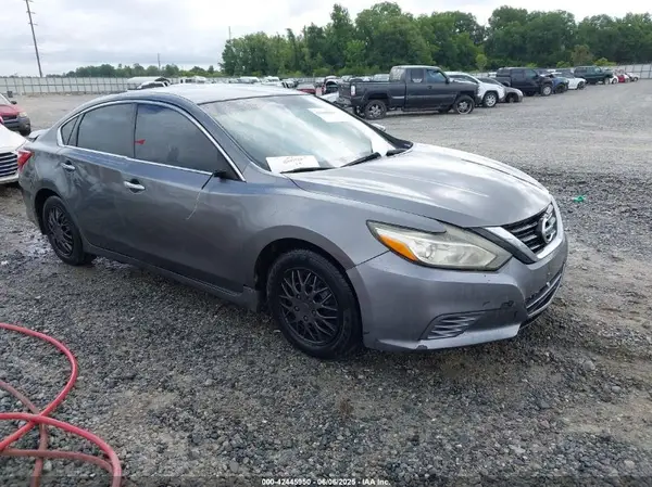 1N4AL3AP3HC470449 2017 NISSAN ALTIMA - Image 1