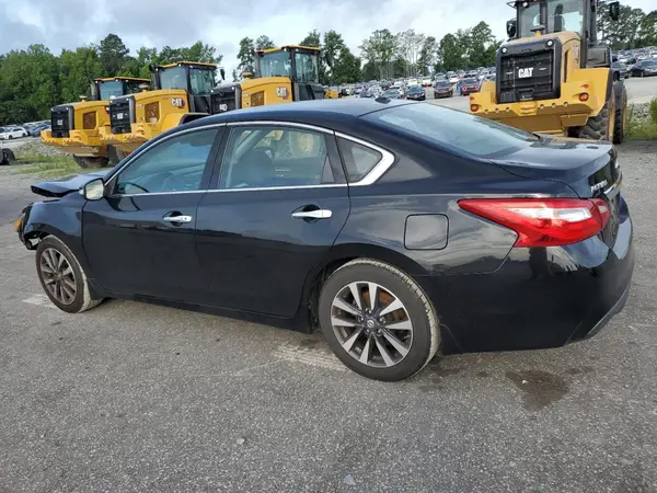 1N4AL3AP3HC471164 2017 NISSAN ALTIMA - Image 2