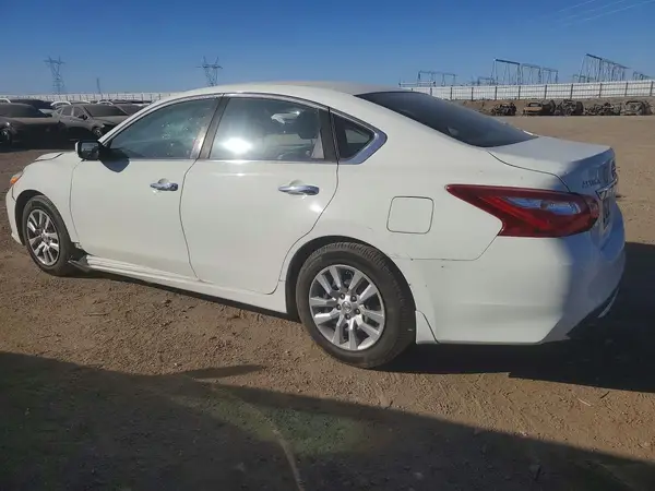 1N4AL3AP3HC471259 2017 NISSAN ALTIMA - Image 2