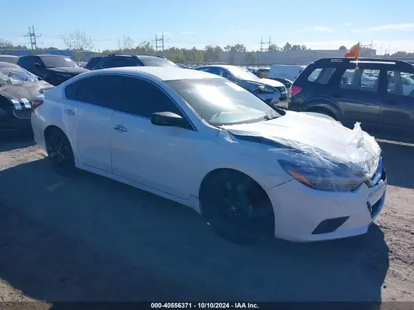 1N4AL3AP3HC475179 2017 NISSAN ALTIMA - Image 1