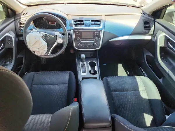 1N4AL3AP3HC475957 2017 NISSAN ALTIMA - Image 8