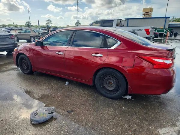 1N4AL3AP3HC476672 2017 NISSAN ALTIMA - Image 2