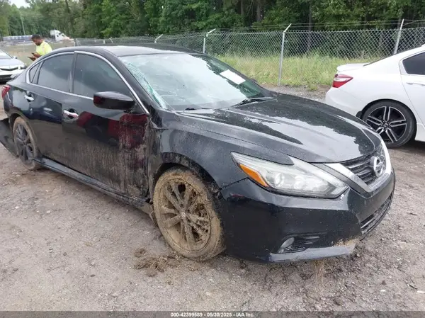1N4AL3AP3HC480415 2017 NISSAN ALTIMA - Image 1