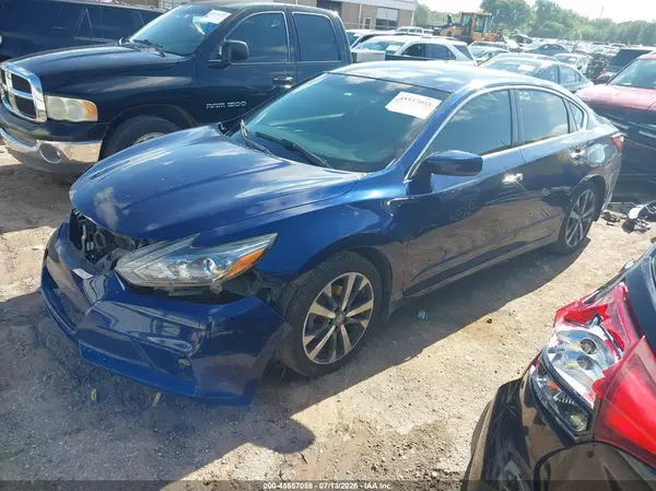 1N4AL3AP3HC481175 2017 NISSAN ALTIMA - Image 2