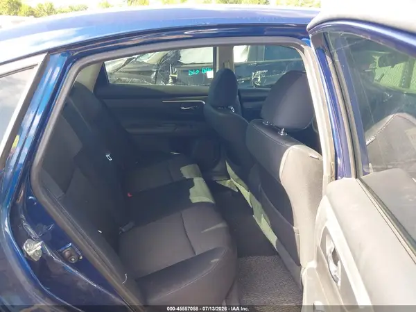 1N4AL3AP3HC481175 2017 NISSAN ALTIMA - Image 8