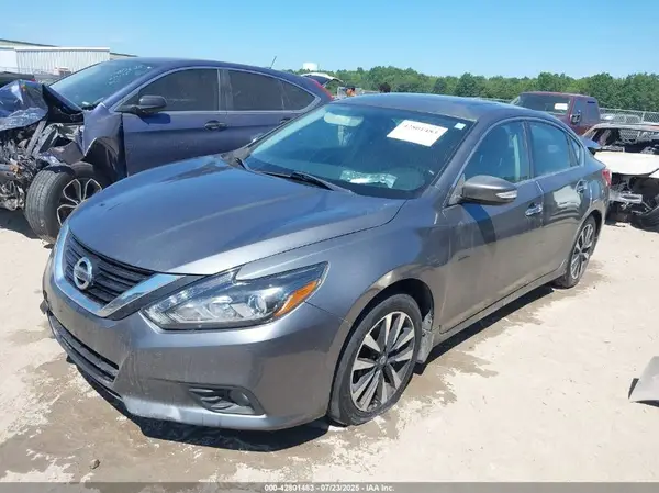 1N4AL3AP3HC483363 2017 NISSAN ALTIMA - Image 2
