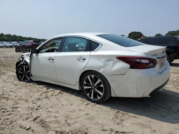 1N4AL3AP3HC484481 2017 NISSAN ALTIMA - Image 2