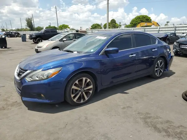 1N4AL3AP3HC484738 2017 NISSAN ALTIMA - Image 1