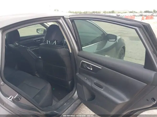 1N4AL3AP3HC487235 2017 NISSAN ALTIMA - Image 8