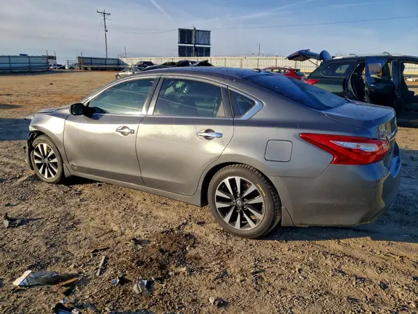 1N4AL3AP3HC490488 2017 NISSAN ALTIMA - Image 2