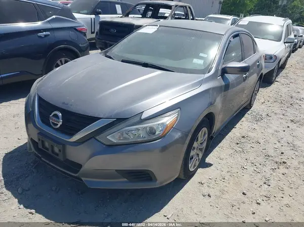 1N4AL3AP3HC490510 2017 NISSAN ALTIMA - Image 2
