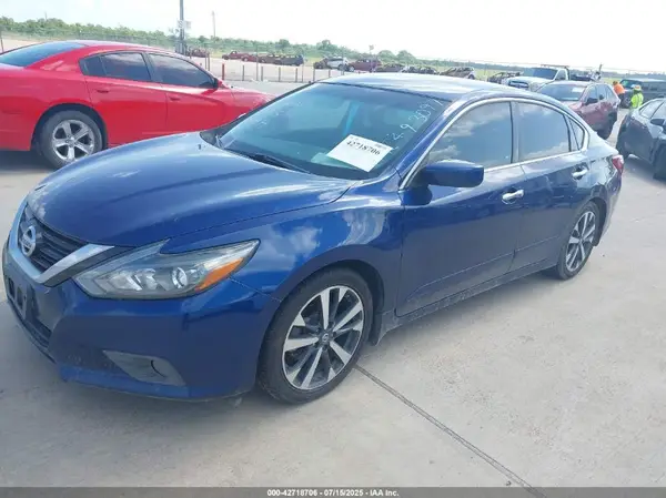 1N4AL3AP3HC493097 2017 NISSAN ALTIMA - Image 2
