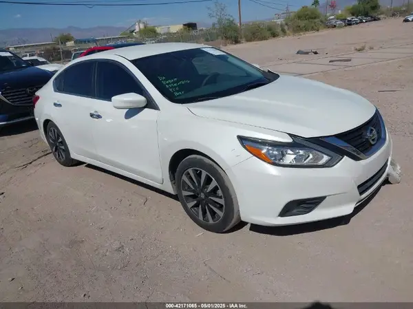 1N4AL3AP3HC496596 2017 NISSAN ALTIMA - Image 1