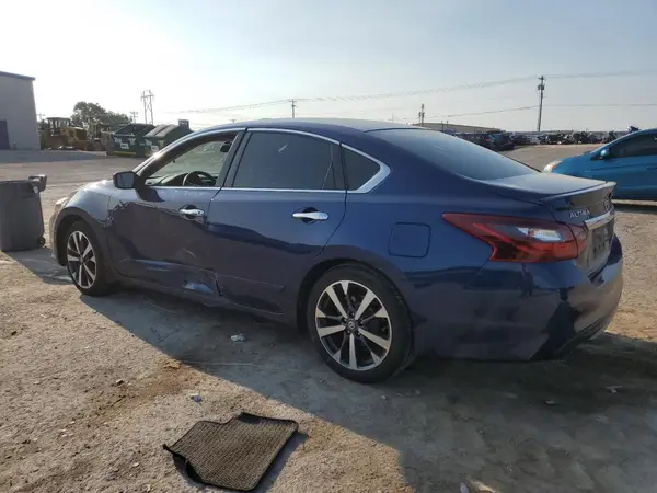 1N4AL3AP3HC497537 2017 NISSAN ALTIMA - Image 2