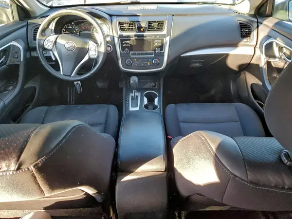 1N4AL3AP3HC940110 2017 NISSAN ALTIMA - Image 8