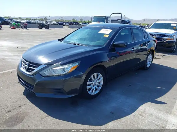 1N4AL3AP3HN305246 2017 NISSAN ALTIMA - Image 2