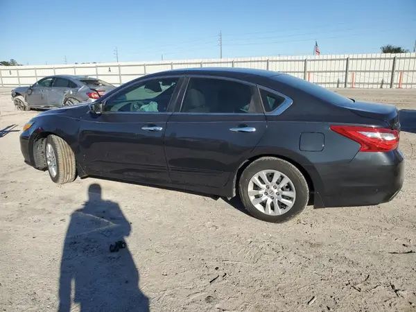 1N4AL3AP3HN306056 2017 NISSAN ALTIMA - Image 2