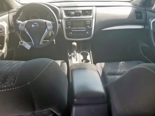 1N4AL3AP3HN307398 2017 NISSAN ALTIMA - Image 8