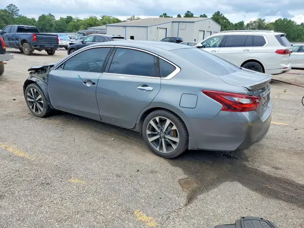 1N4AL3AP3HN310804 2017 NISSAN ALTIMA - Image 2