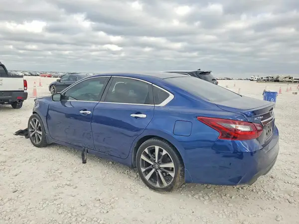 1N4AL3AP3HN312150 2017 NISSAN ALTIMA - Image 2