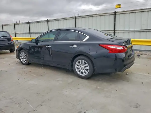 1N4AL3AP3HN312410 2017 NISSAN ALTIMA - Image 2