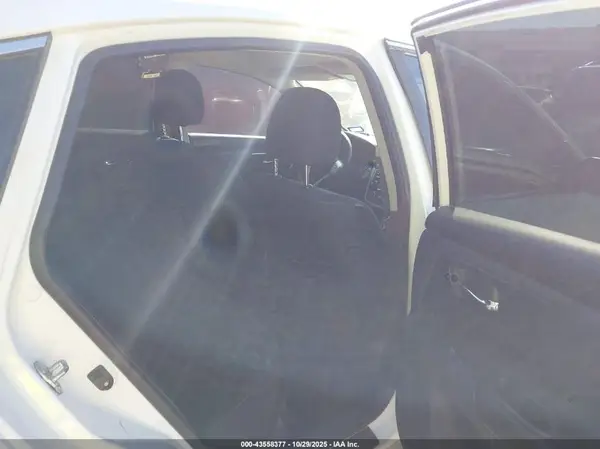 1N4AL3AP3HN316067 2017 NISSAN ALTIMA - Image 8