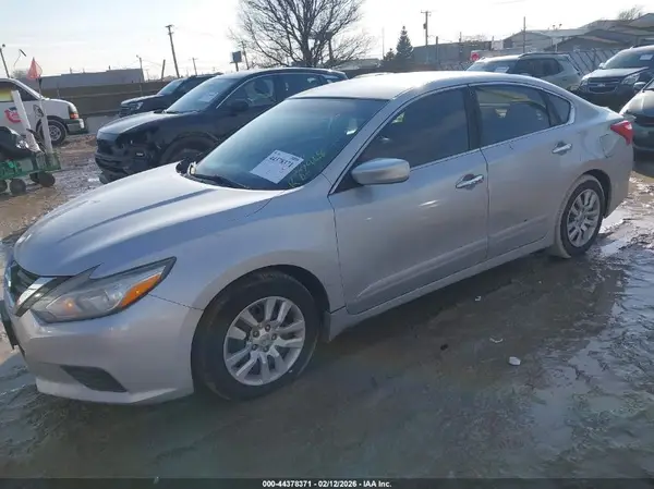 1N4AL3AP3HN316280 2017 NISSAN ALTIMA - Image 2