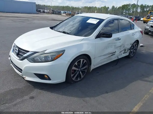 1N4AL3AP3HN316618 2017 NISSAN ALTIMA - Image 2