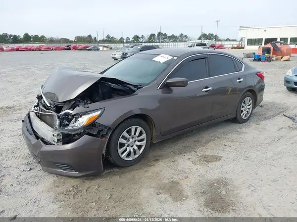 1N4AL3AP3HN317221 2017 NISSAN ALTIMA - Image 2