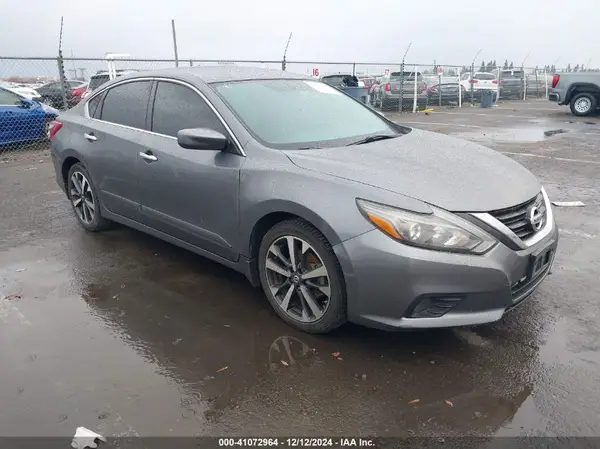 1N4AL3AP3HN317350 2017 NISSAN ALTIMA - Image 1
