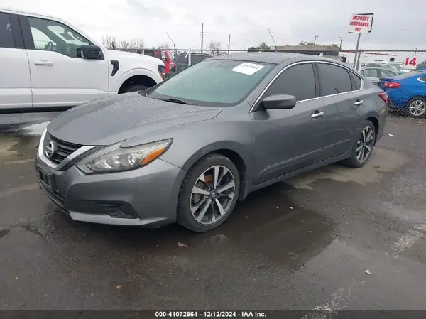 1N4AL3AP3HN317350 2017 NISSAN ALTIMA - Image 2